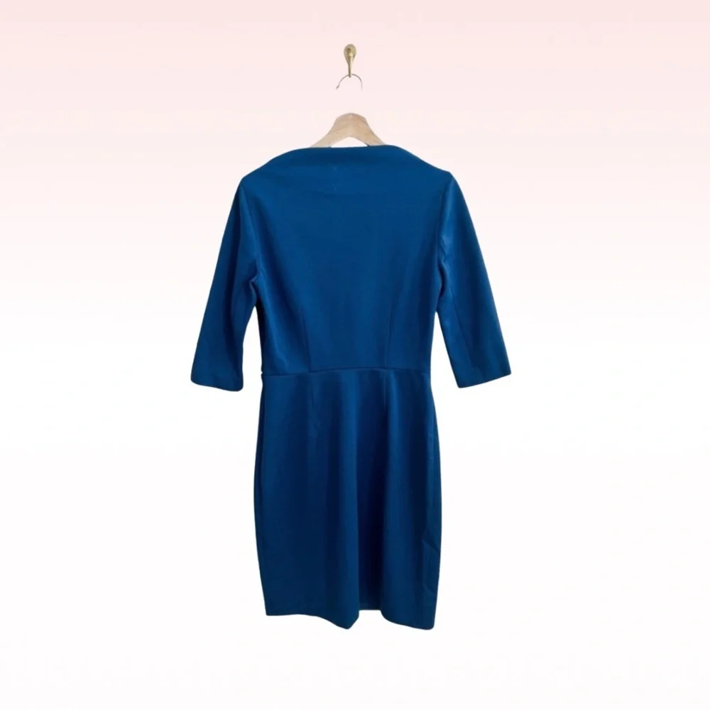 DIANE VON FURSTENBURG Blue Bateau Neckline Knee Length Dress (Sz M)
